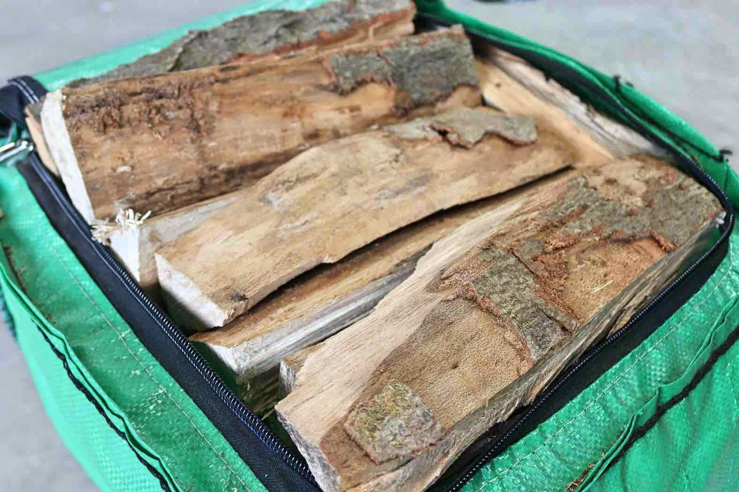 Kiln Dried British Beech Pizza Oven Logs - Bulk Delivery