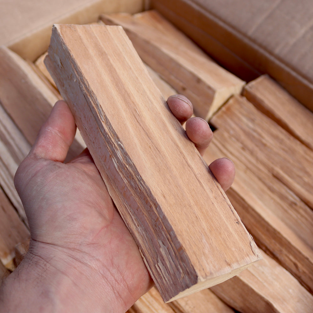 20cm beech cooking wood splits suitable for open fire cooking, offset smokers and pizza ovens