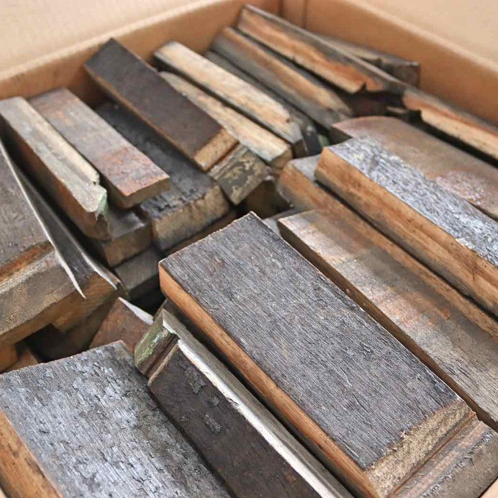 
                      
                        Love Logs Whisky Oak Staves for Cooking
                      
                    